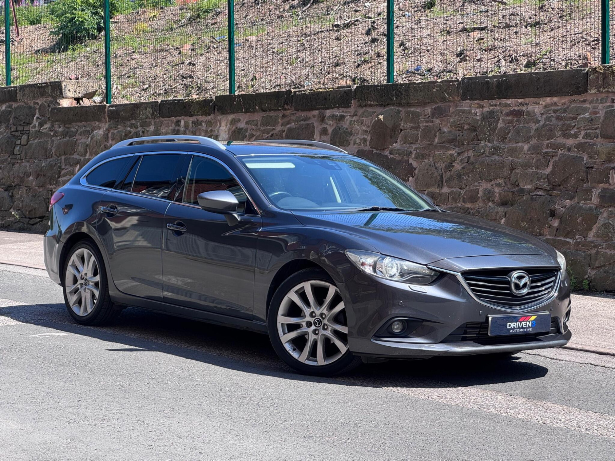 2014 Mazda Mazda6 2.2 SKYACTIV-D Sport Tourer Euro 6 (s/s) 5dr for sale at Driven3 automotive