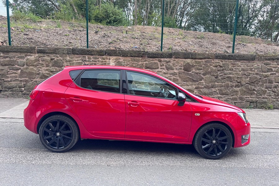 2015 SEAT Ibiza photo 6