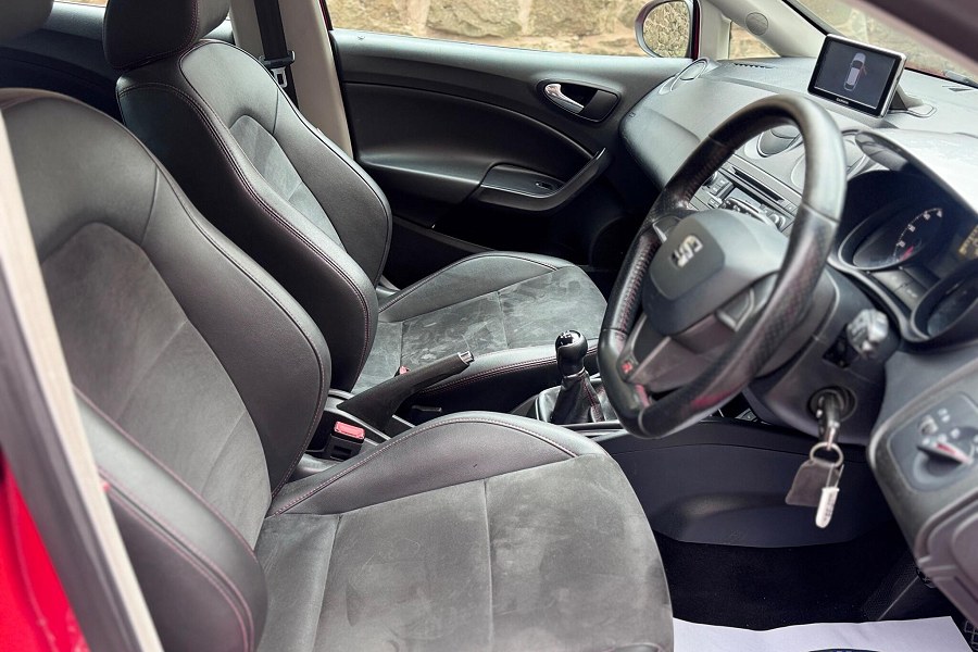 2015 SEAT Ibiza photo 9