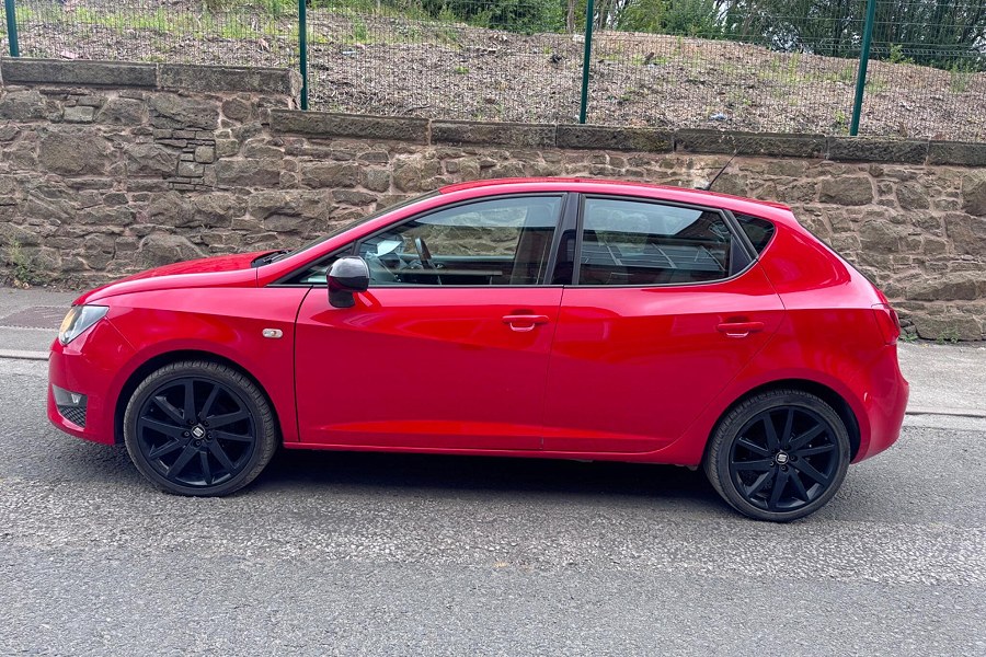 2015 SEAT Ibiza photo 4