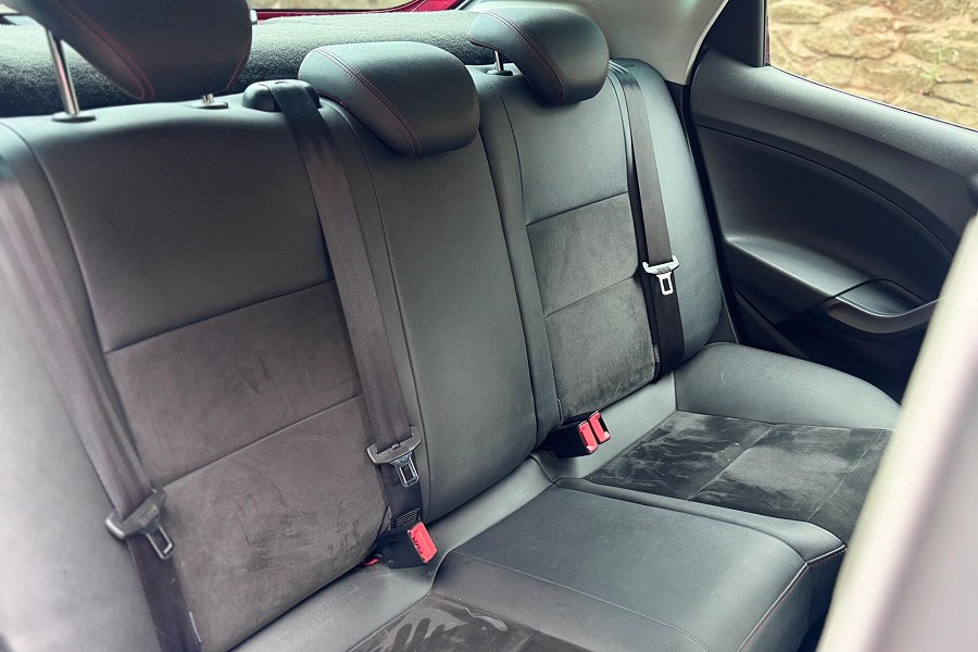 2015 SEAT Ibiza photo 10