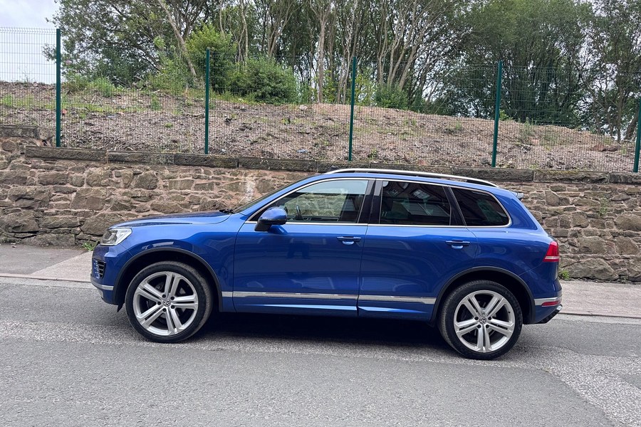 2018 Volkswagen Touareg photo 11