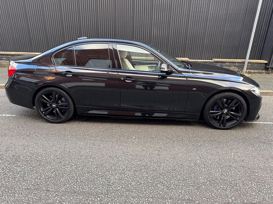 2016 BMW 3 Series photo 7