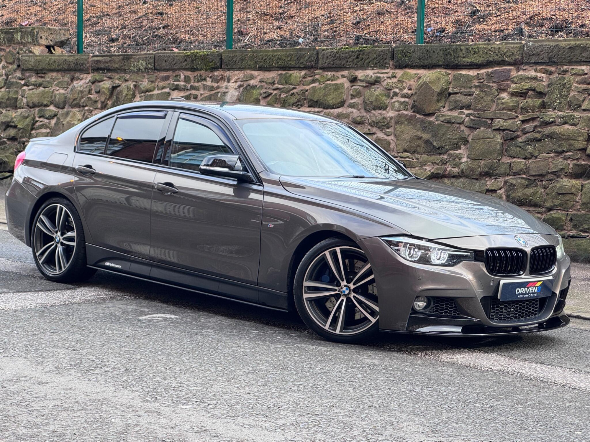 2018 BMW 3 Series 3.0 335d M Sport Shadow Edition Auto xDrive Euro 6 (s/s) 4dr for sale at Driven3 automotive