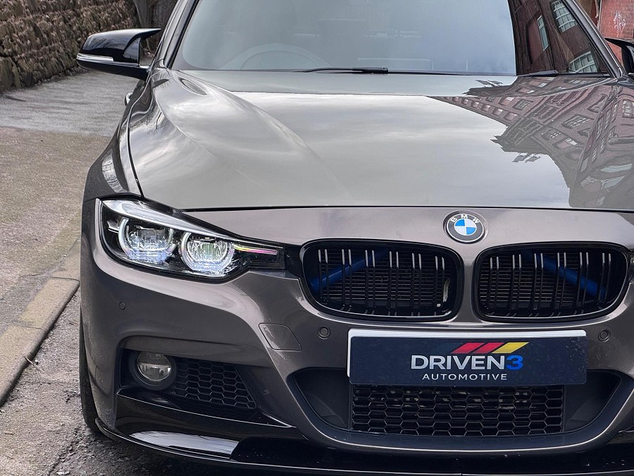 2018 BMW 3 Series photo 5
