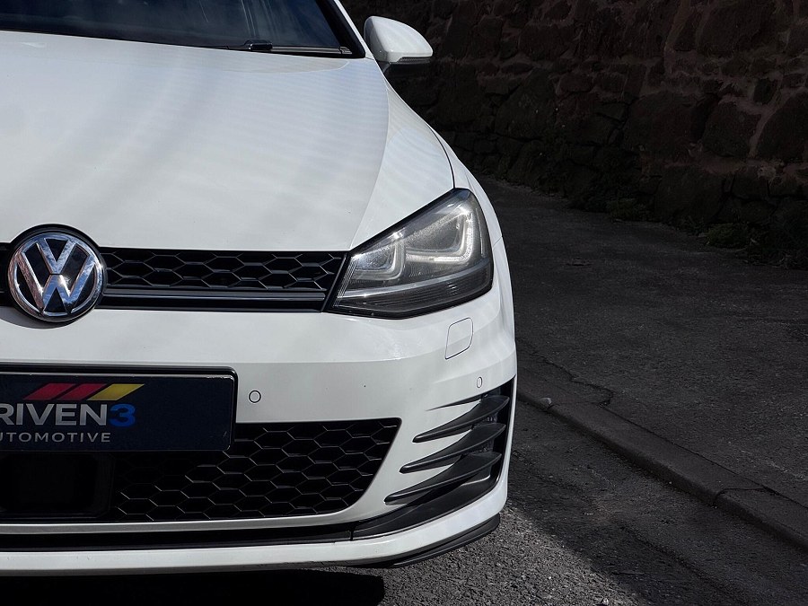 2016 Volkswagen Golf photo 7