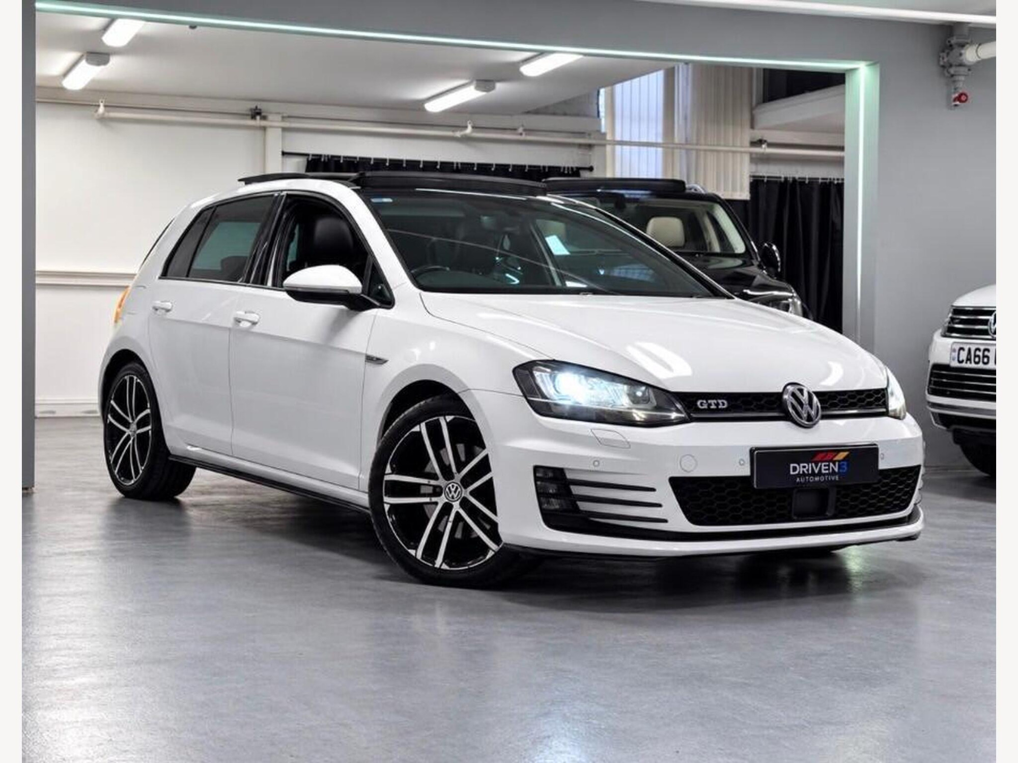 2016 Volkswagen Golf 2.0 TDI BlueMotion Tech GTD DSG Euro 6 (s/s) 5dr for sale at Driven3 automotive