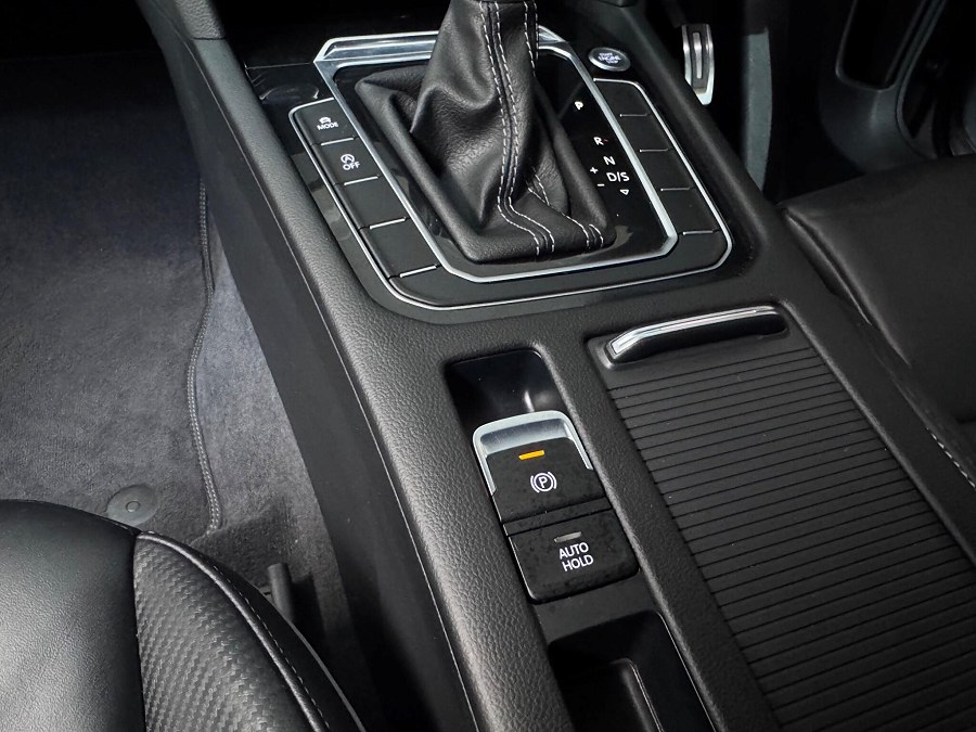 2018 Volkswagen Arteon photo 14
