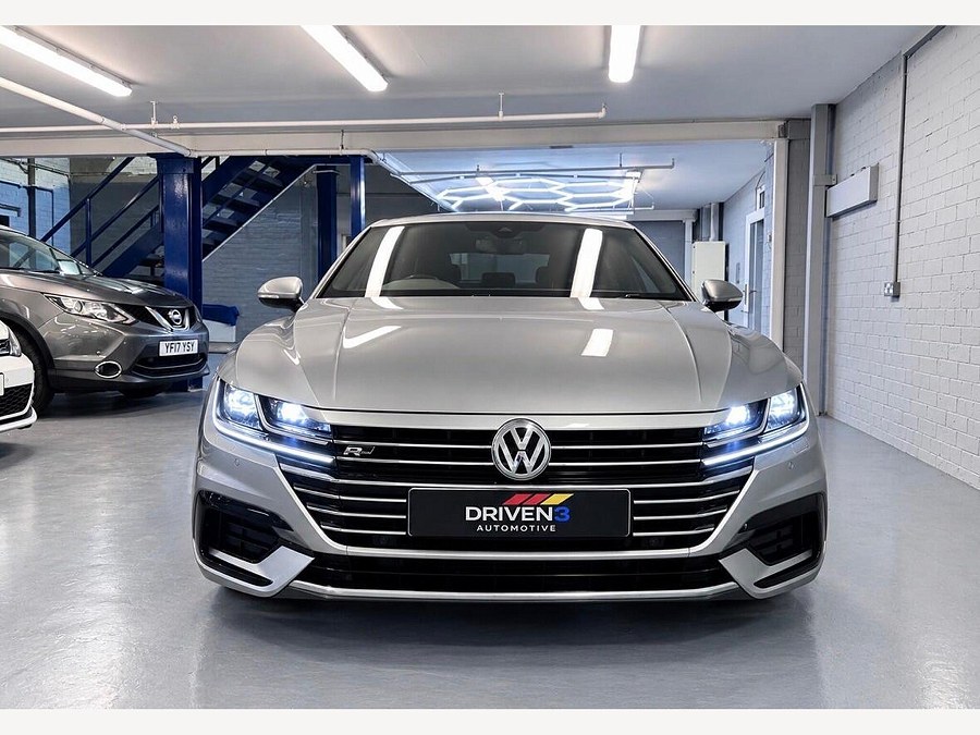 2018 Volkswagen Arteon photo 4