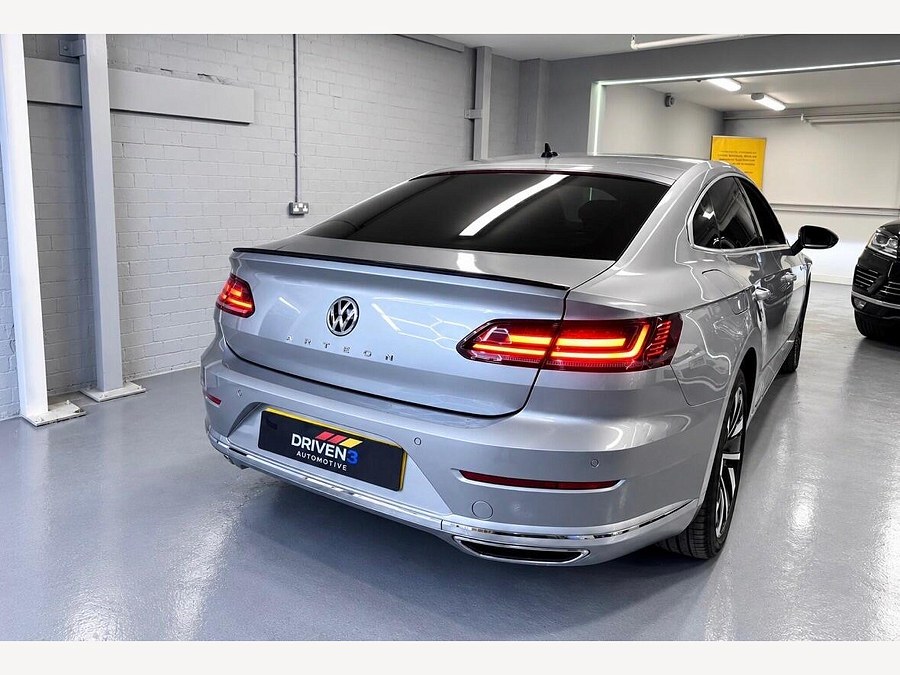 2018 Volkswagen Arteon photo 13