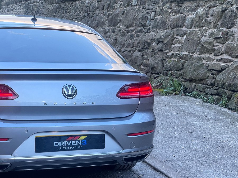 2018 Volkswagen Arteon photo 11