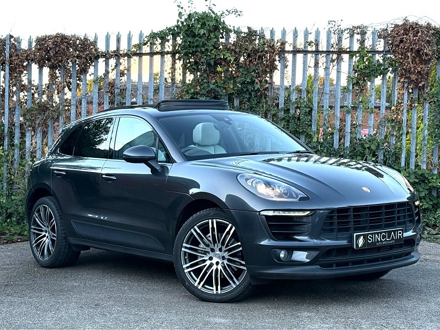 2016 Porsche Macan photo 1