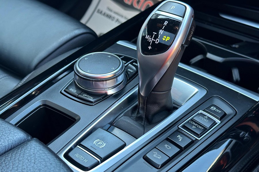2018 BMW X5 photo 9