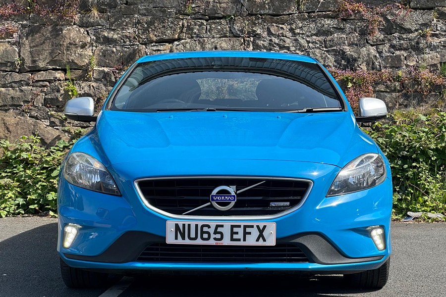 Volvo V40 photo 2