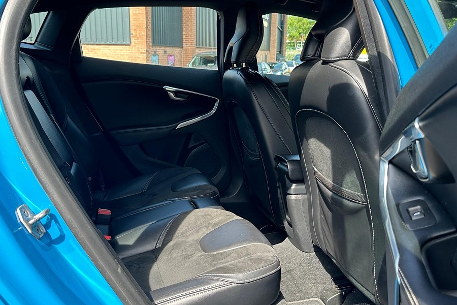 2015 Volvo V40 photo 11