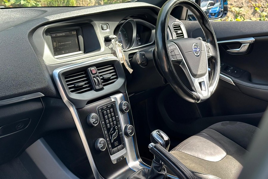 2015 Volvo V40 photo 9