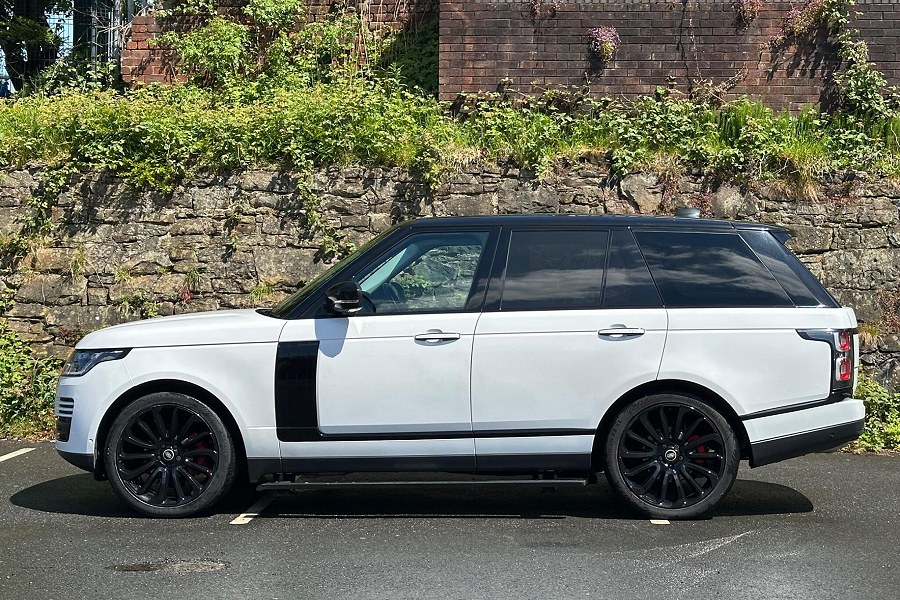 2020 Land Rover Range Rover photo 5