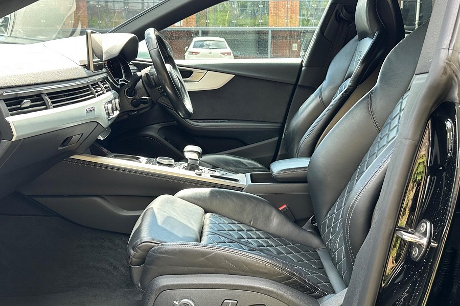 2017 Audi S5 photo 9
