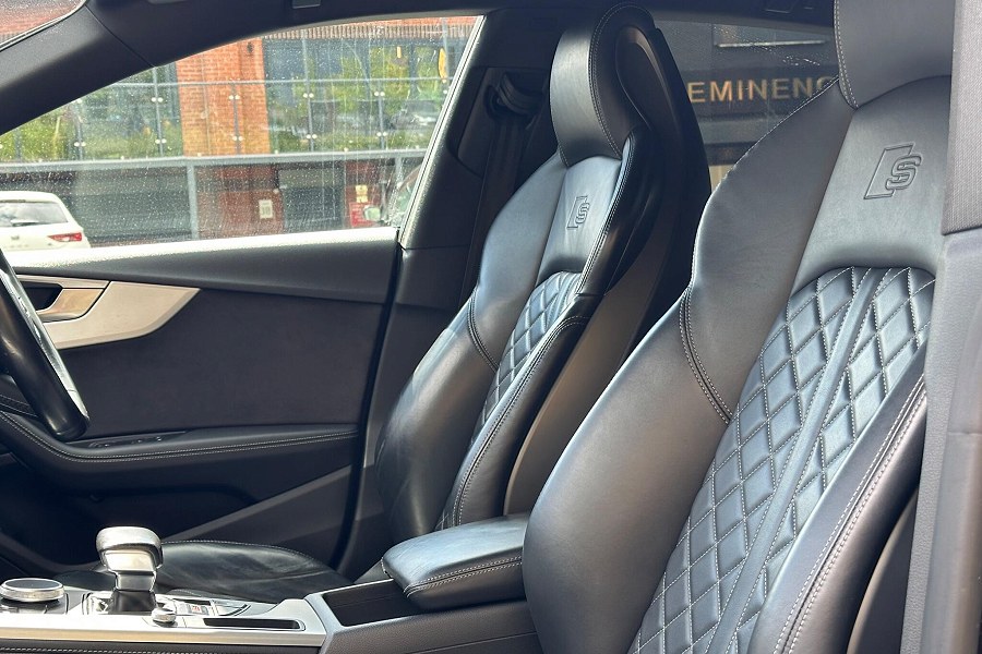 2017 Audi S5 photo 10