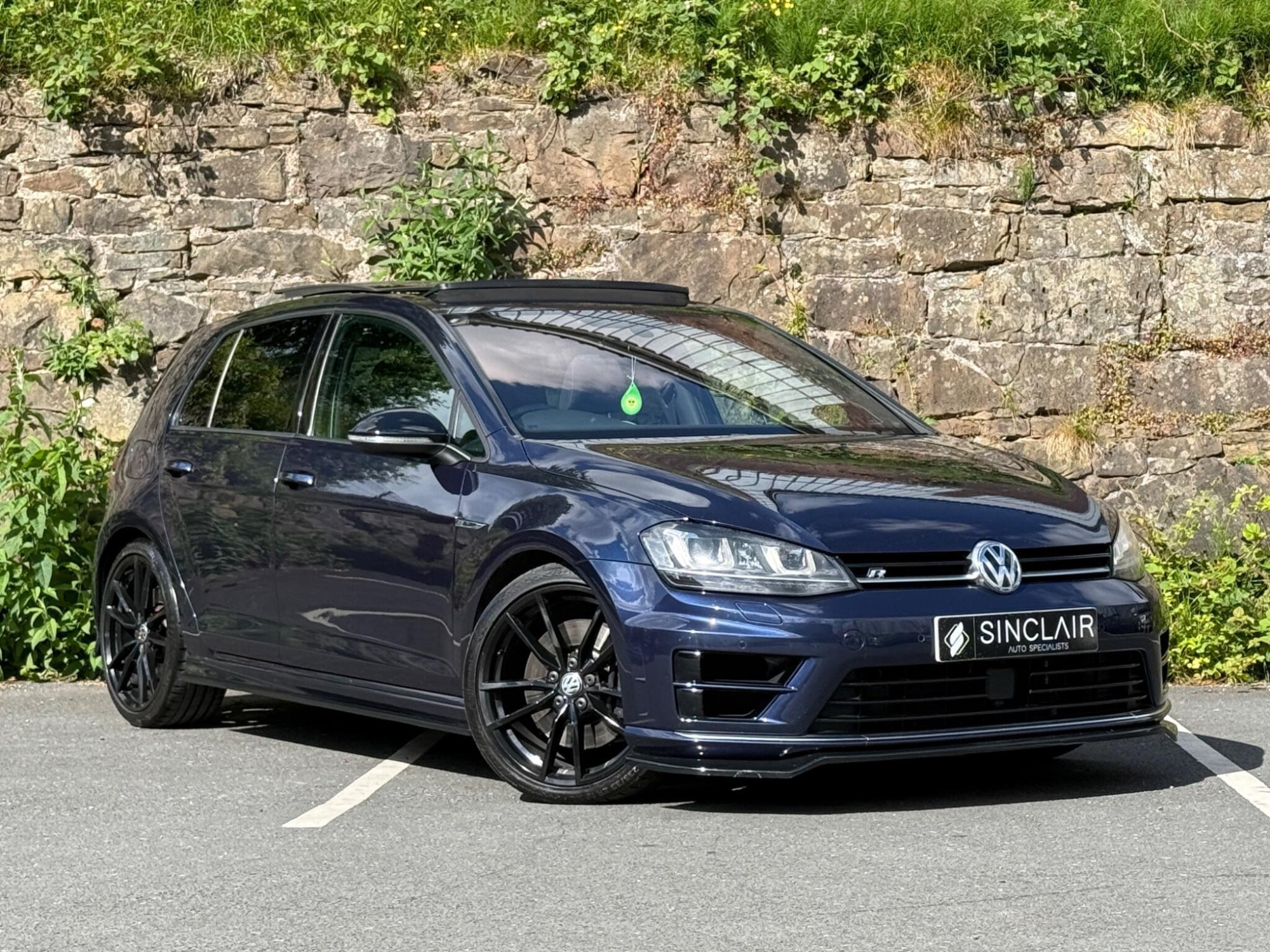 2015 Volkswagen Golf 2.0 TSI BlueMotion Tech R DSG 4Motion Euro 6 (s/s) 5dr for sale at Sinclair Auto Specialists