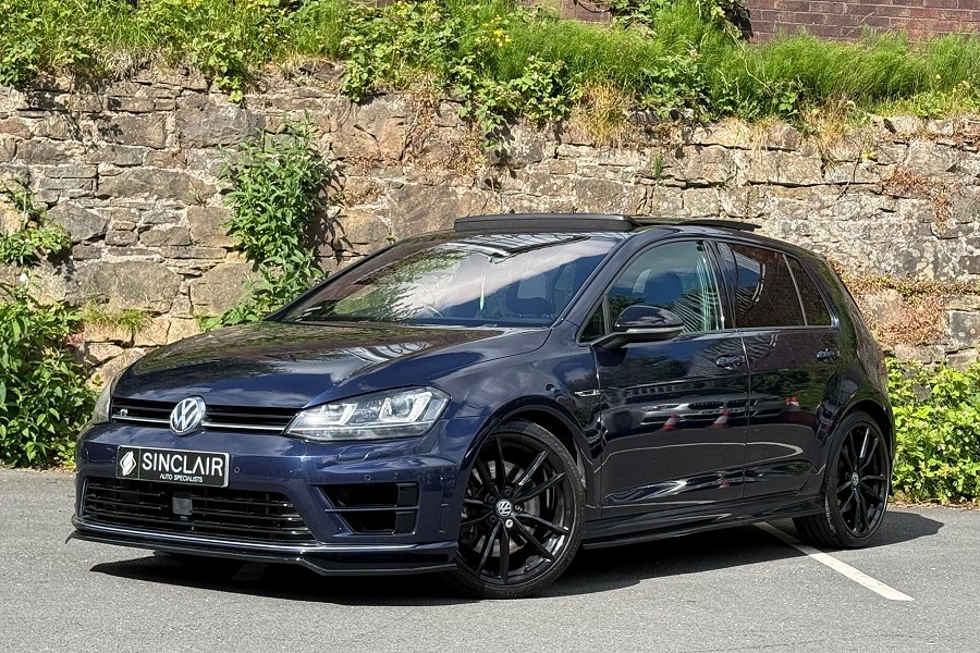 2015 Volkswagen Golf photo 3