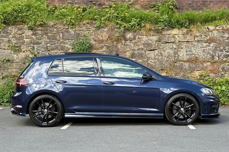2015 Volkswagen Golf photo 7
