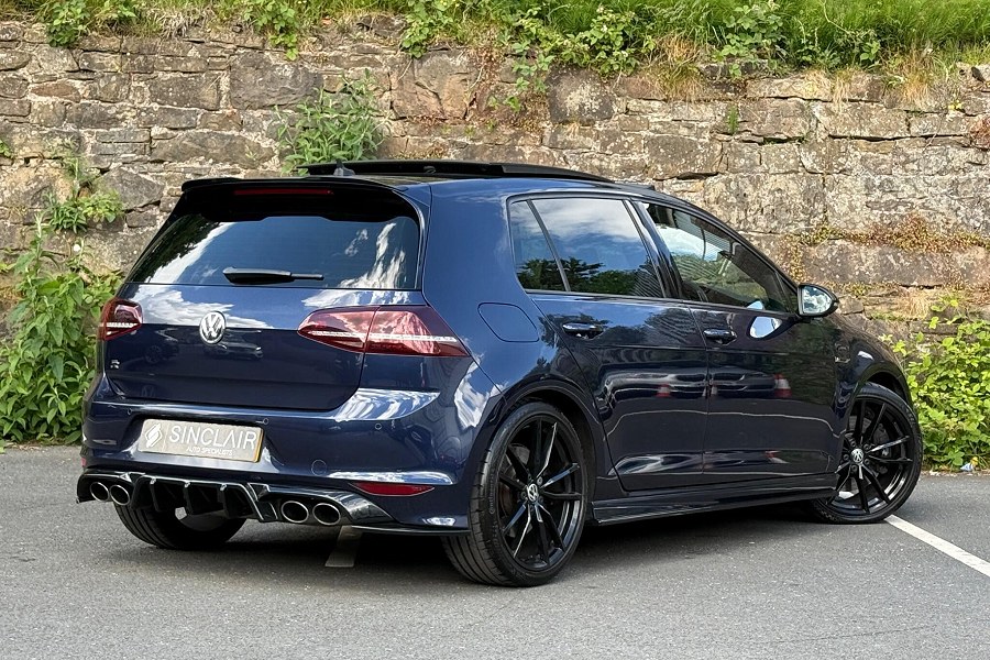 2015 Volkswagen Golf photo 8