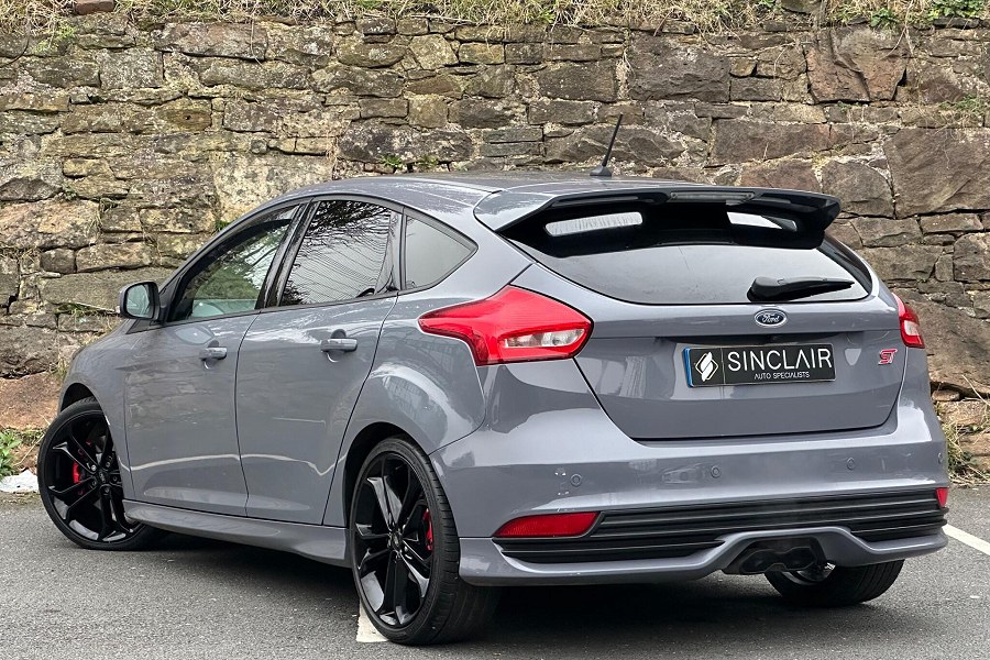 2015 Ford Focus photo 4