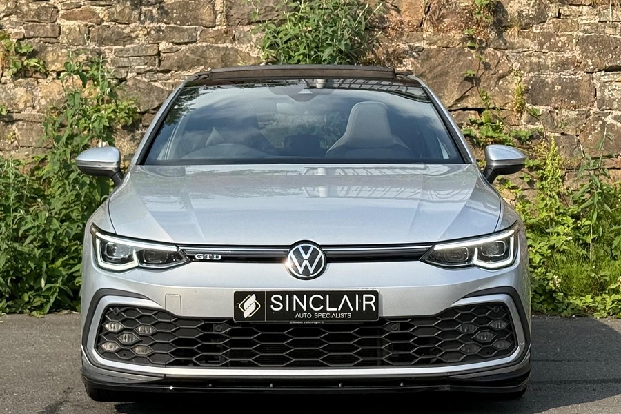 Volkswagen Golf photo 2