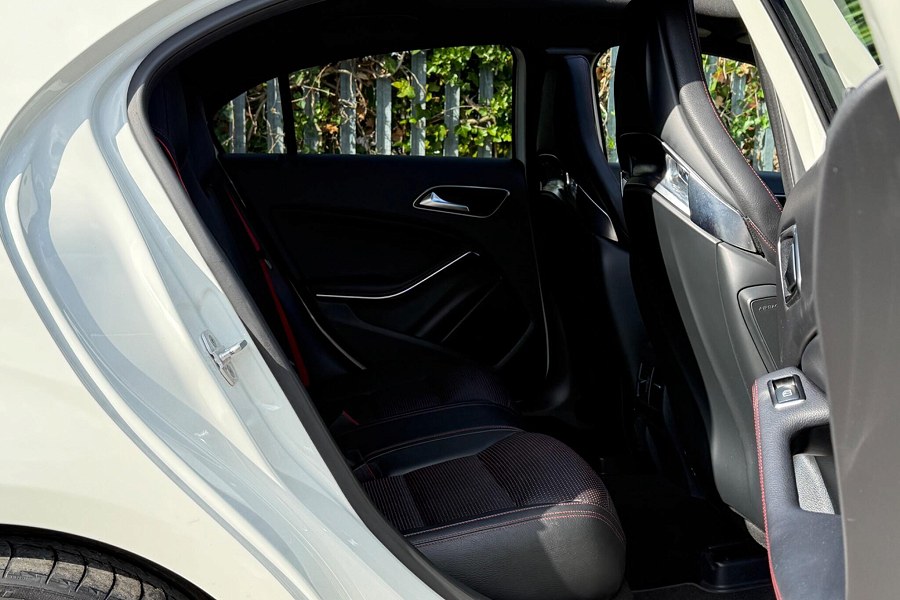 2016 Mercedes-Benz A Class photo 13