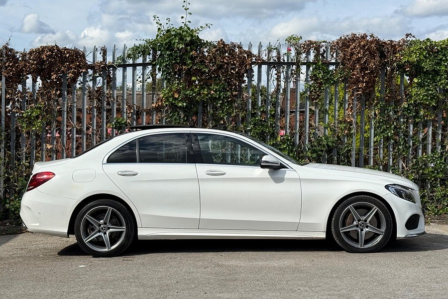 2017 Mercedes-Benz C Class photo 7