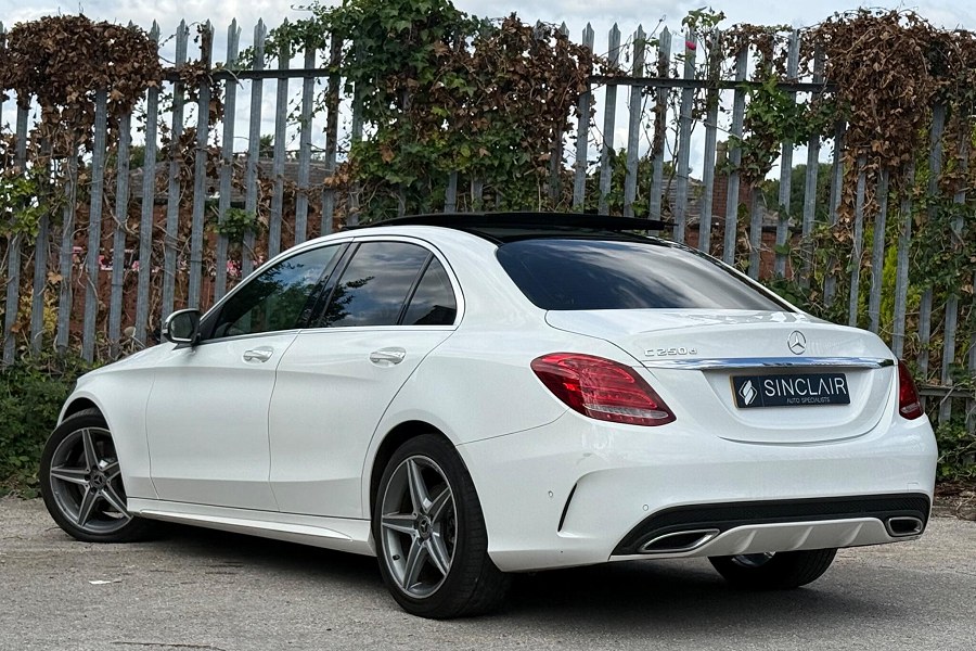 2017 Mercedes-Benz C Class photo 4