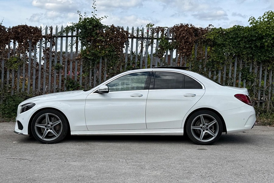 2017 Mercedes-Benz C Class photo 5