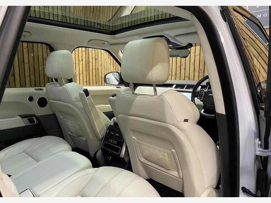 2017 Land Rover Range Rover Sport photo 5