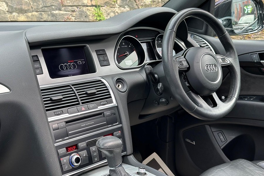 2014 Audi Q7 photo 9