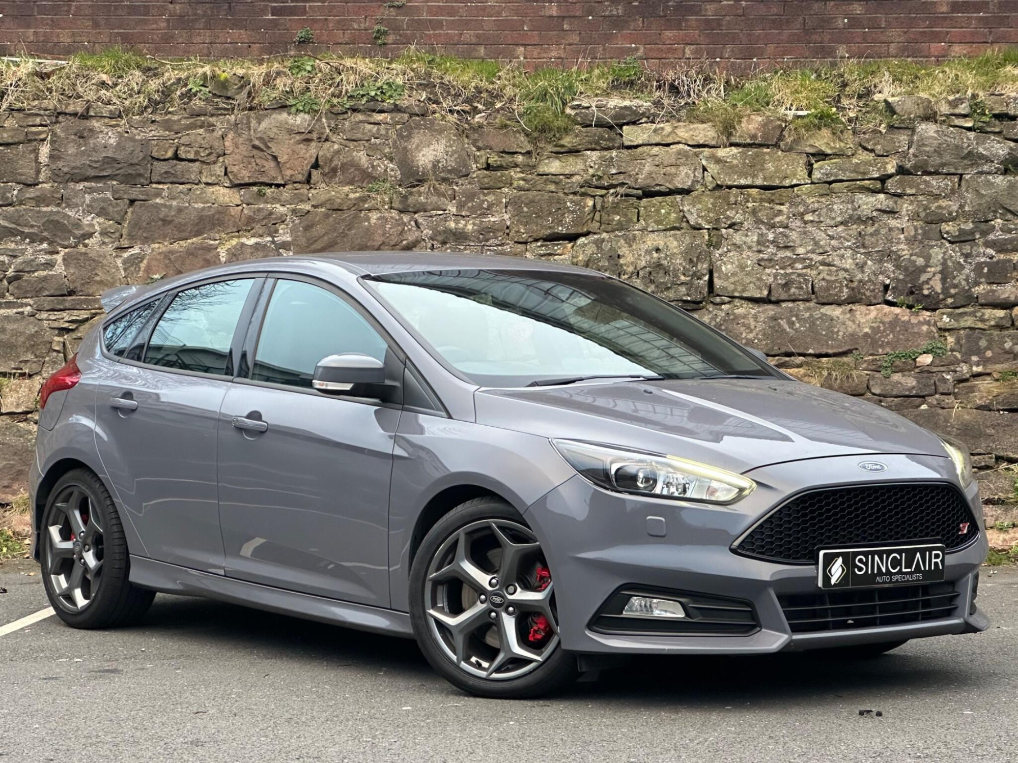 2017 Ford Focus 2.0T EcoBoost ST-3 Euro 6 (s/s) 5dr for sale at Sinclair Auto Specialists