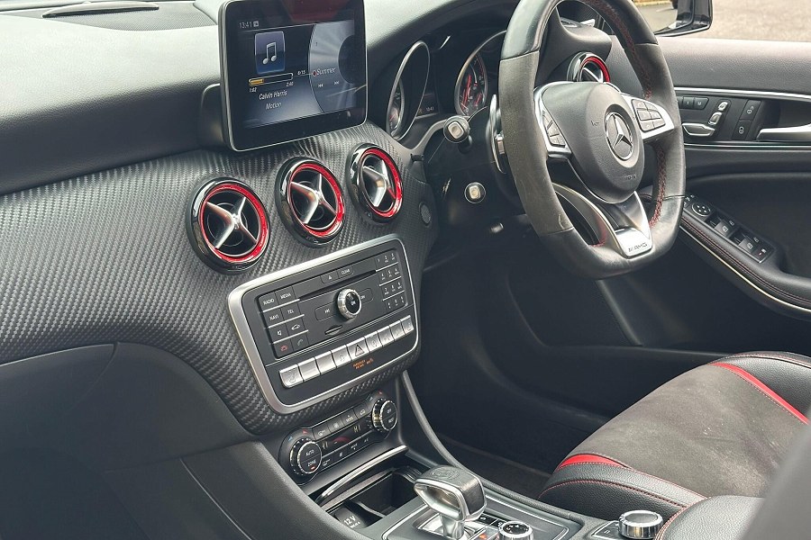 2017 Mercedes-Benz A Class photo 9