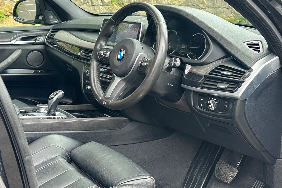 2018 BMW X5 photo 9