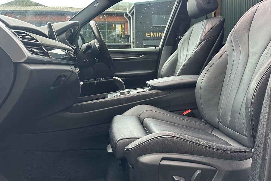 2018 BMW X5 photo 11