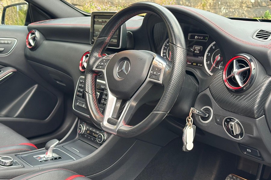 2015 Mercedes-Benz A Class photo 10