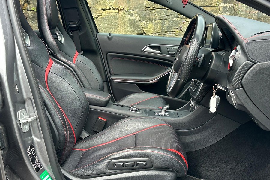 2015 Mercedes-Benz A Class photo 11