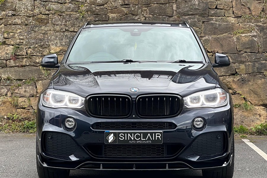 BMW X5 photo 2