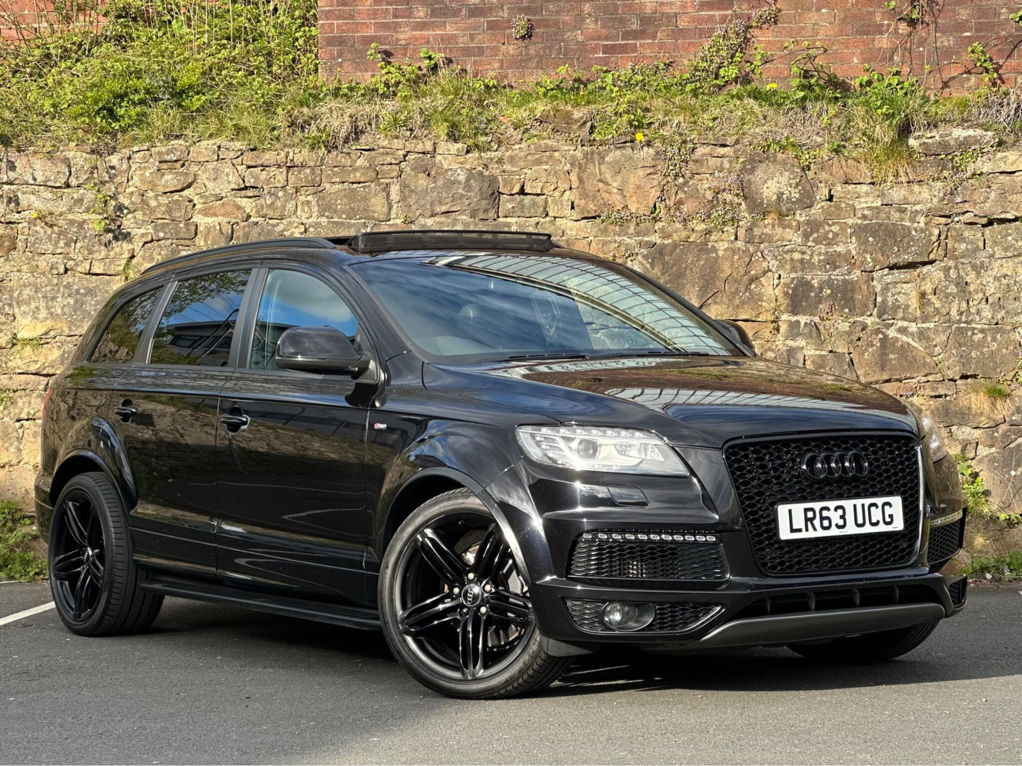 2013 Audi Q7 3.0 TDI V6 S line Tiptronic quattro Euro 5 (s/s) 5dr for sale at Sinclair Auto Specialists