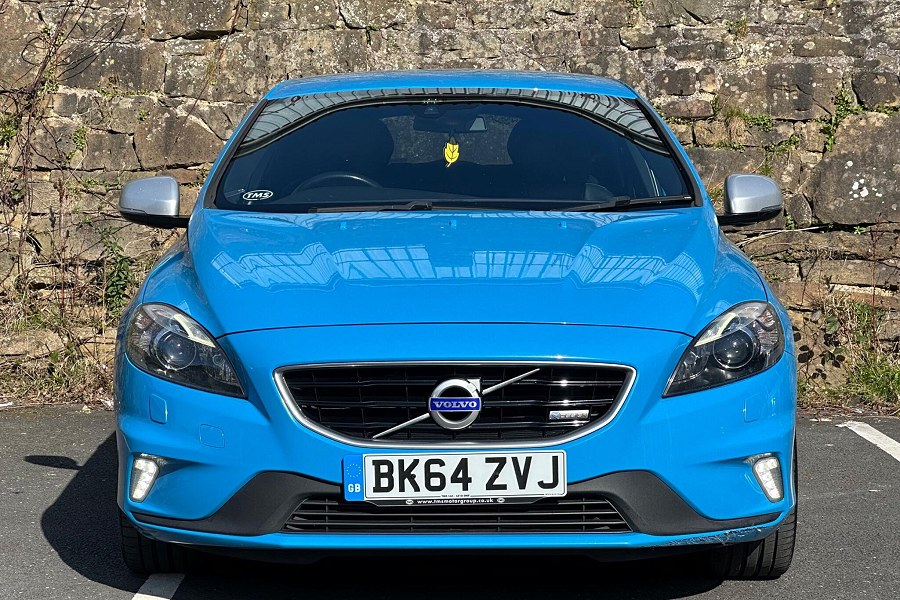 Volvo V40 photo 2