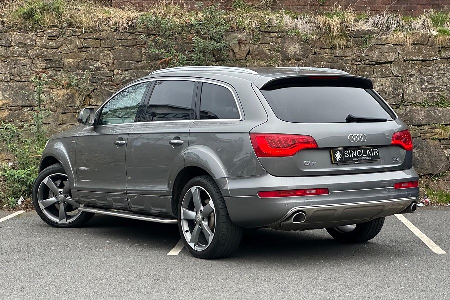 2015 Audi Q7 photo 6