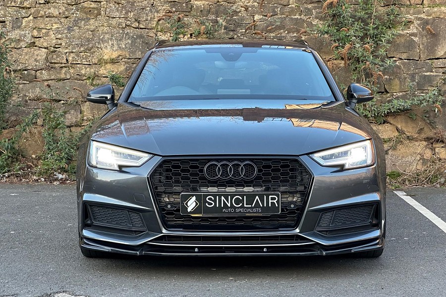 Audi S4 Avant photo 2