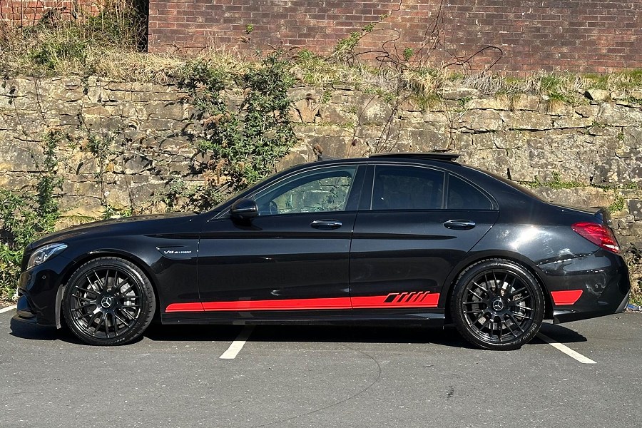 2016 Mercedes-Benz C Class photo 4