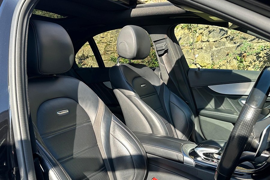 2016 Mercedes-Benz C Class photo 14