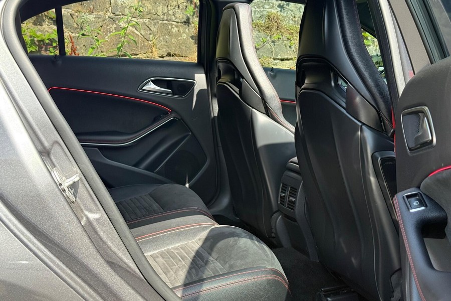 2016 Mercedes-Benz A Class photo 13