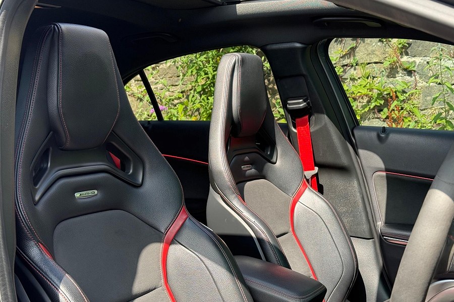 2016 Mercedes-Benz A Class photo 11